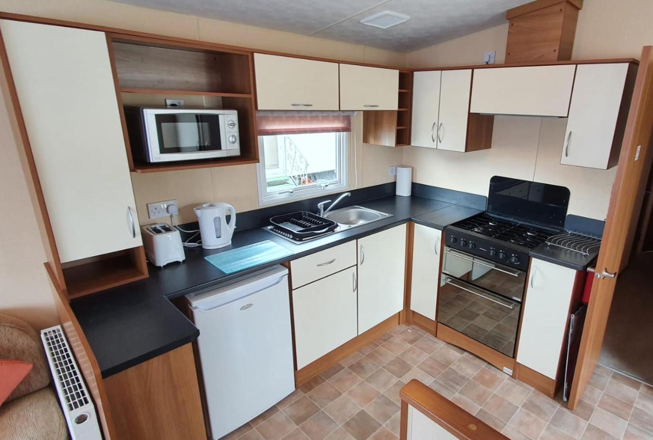 Olympic Holiday Caravan Selsey Exterior foto