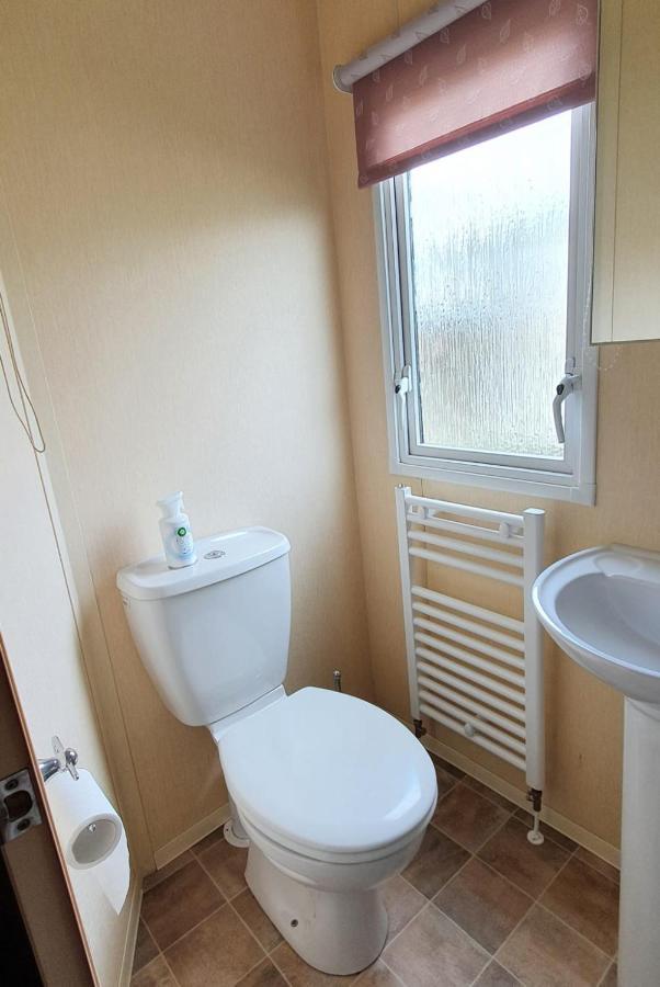 Olympic Holiday Caravan Selsey Exterior foto